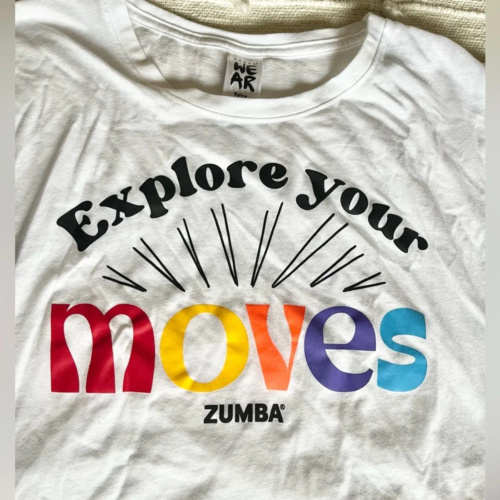 Zumba Fitness Explore Boxy Crop Top With Raw Edges Wear It Out White small - Picture 4 of 8